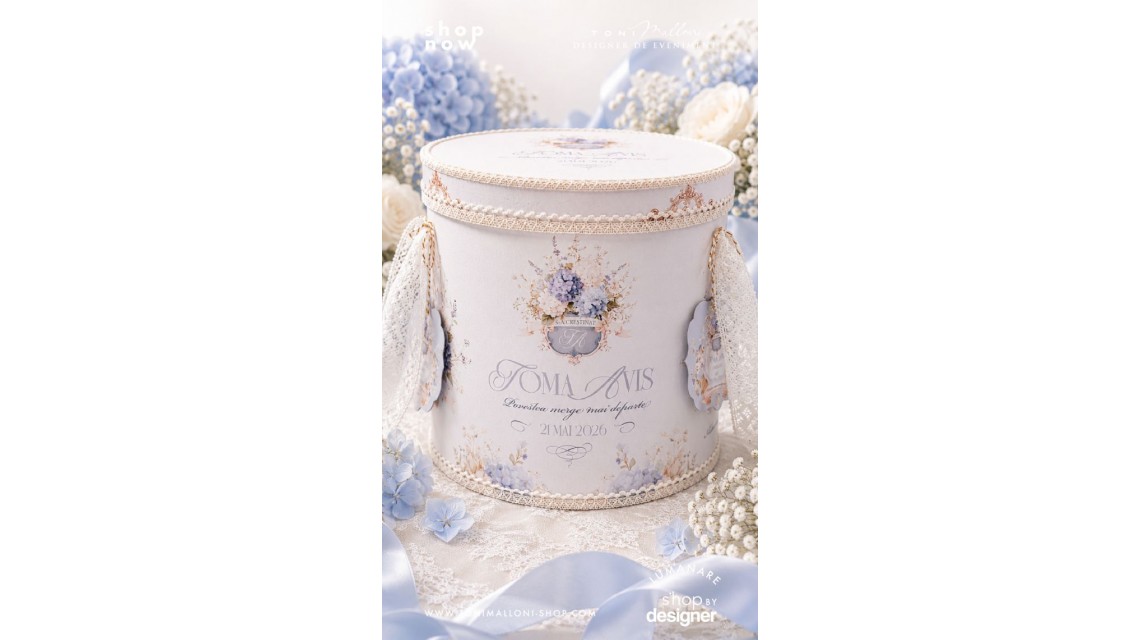 Trusou Botez Băiat Blue Hydrangea Hortensii Bleu și Monogramă Regală 6